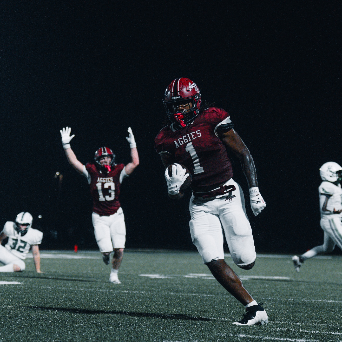 Sylacauga Football defeats Holtville 35-7